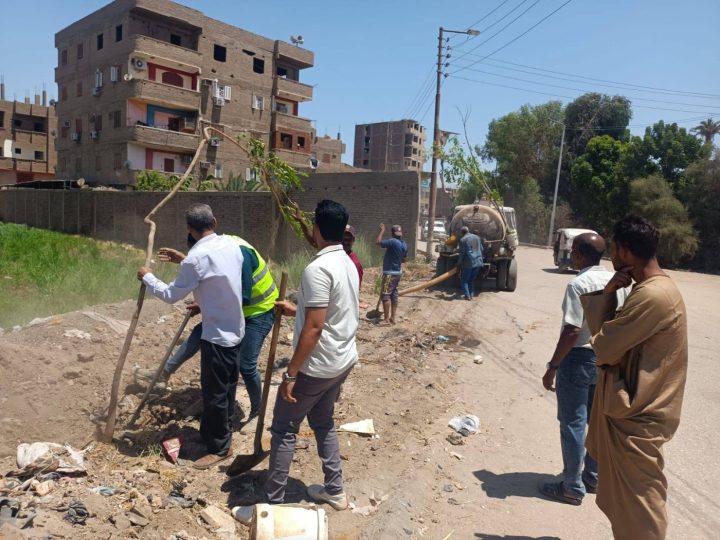 أعمال النظافة بالحملة التطوعية